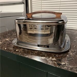 Cake Stainless Steel Bread Box with Wooden Handle